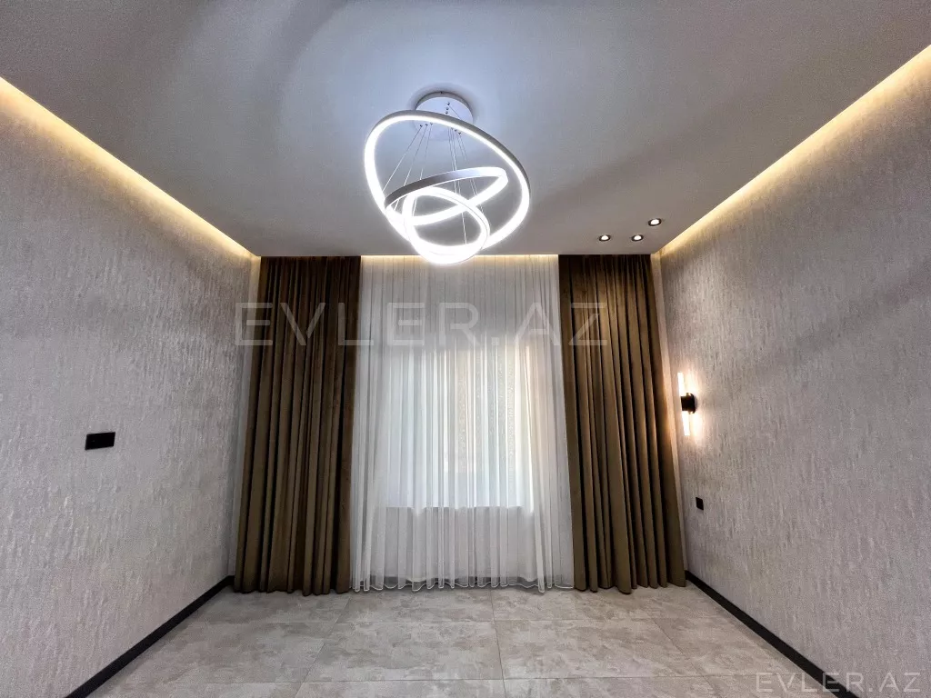 Satılır, həyət evi/villa
