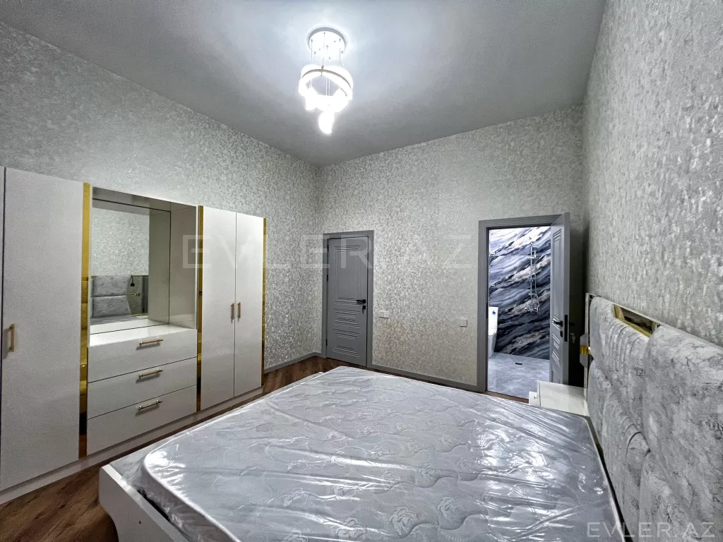Satılır, həyət evi/villa