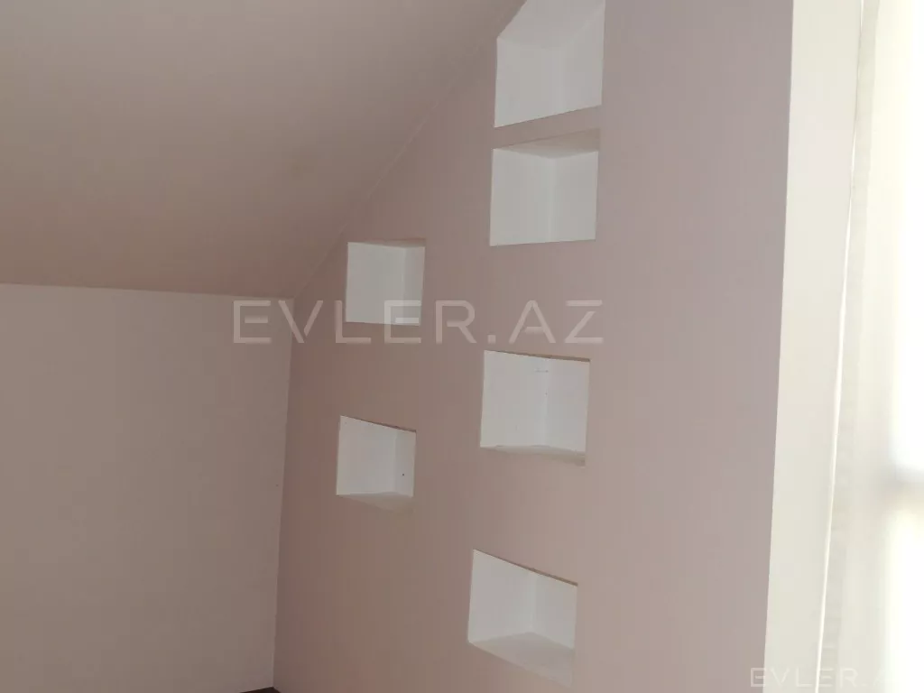 Satılır, həyət evi/villa