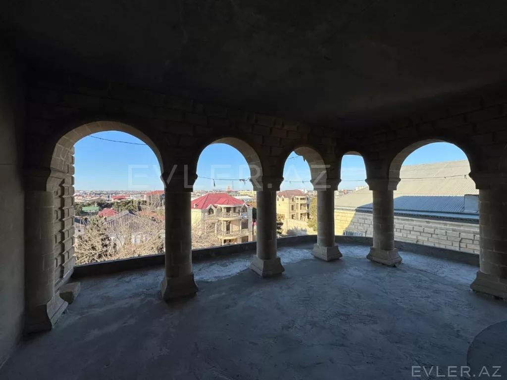 Satılır, həyət evi/villa