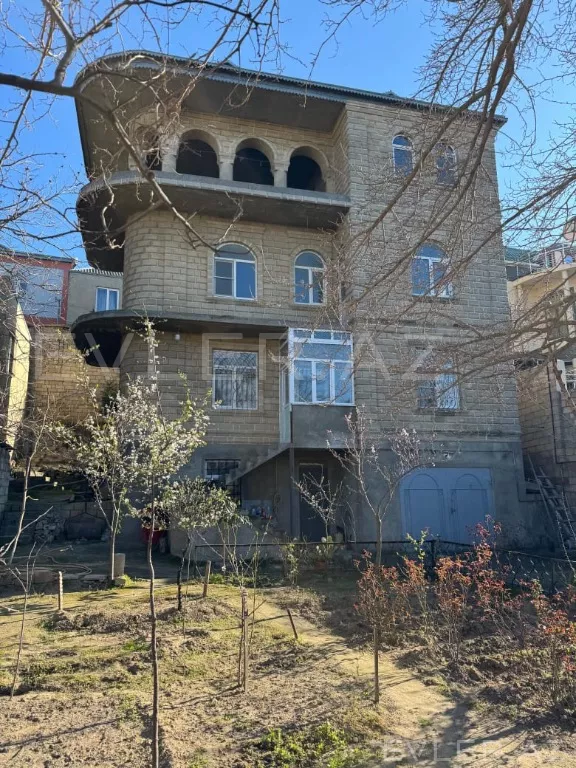 Satılır, həyət evi/villa