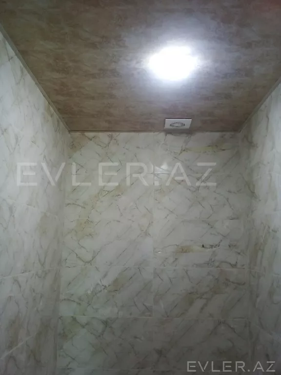 Satılır, həyət evi/villa