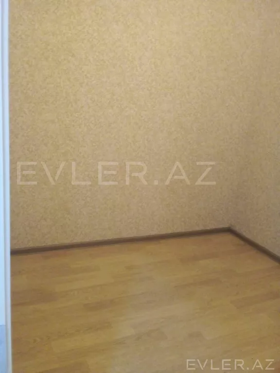 Satılır, həyət evi/villa