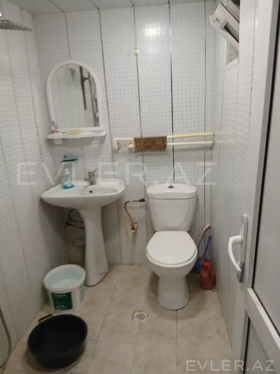 Satılır, həyət evi/villa