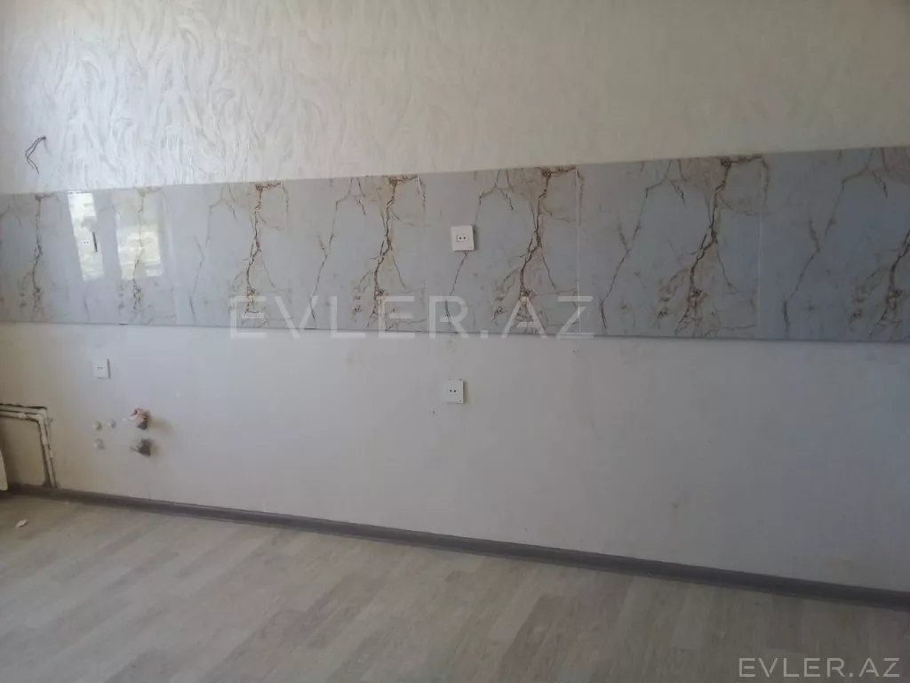 Satılır, həyət evi/villa