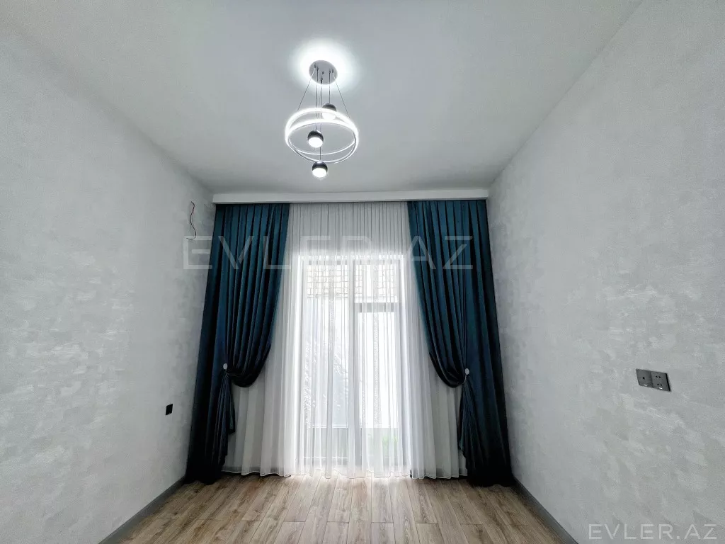 Satılır, həyət evi/villa