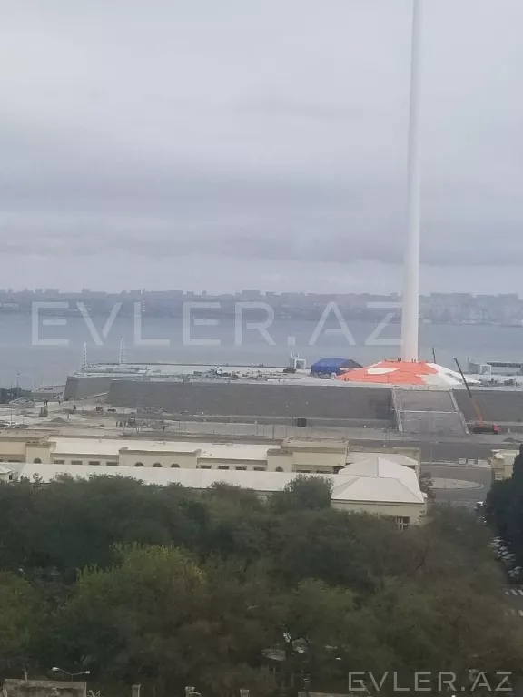 Satılır, yeni tikili