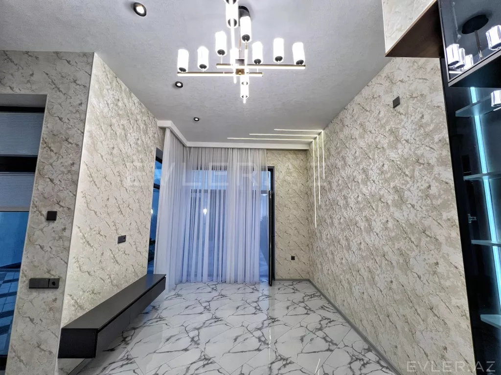 Satılır, həyət evi/villa