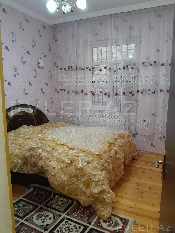 Satılır, həyət evi/villa