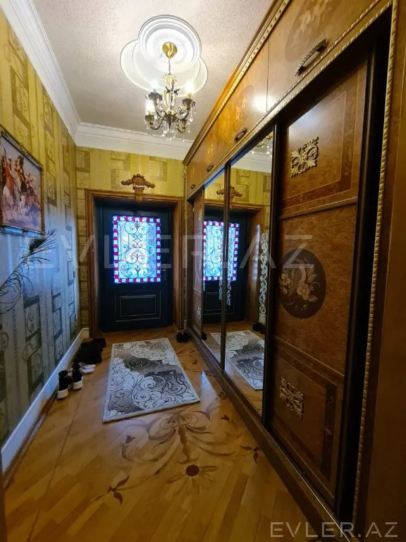 Satılır, həyət evi/villa