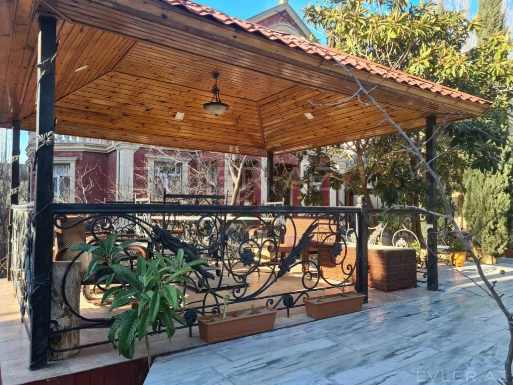 Satılır, həyət evi/villa