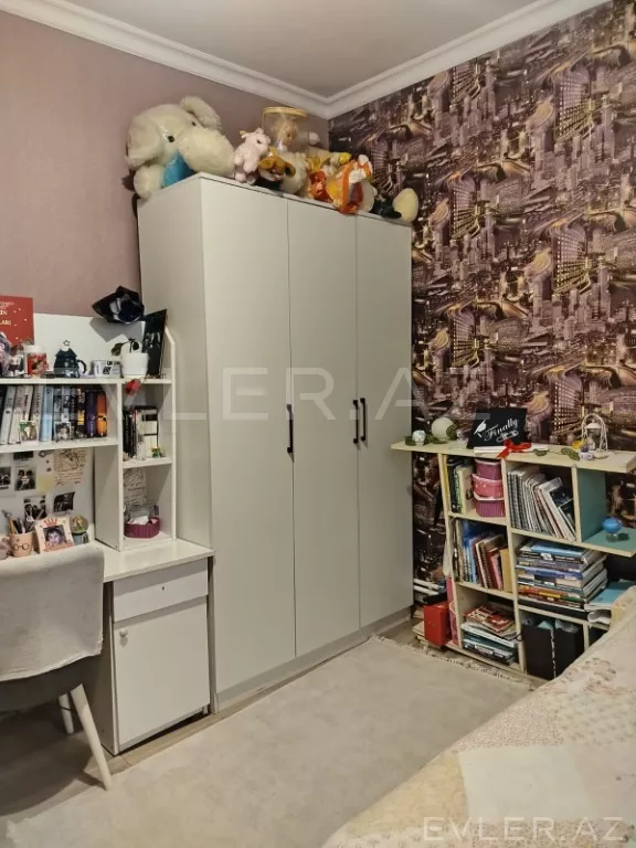 Satılır, həyət evi/villa