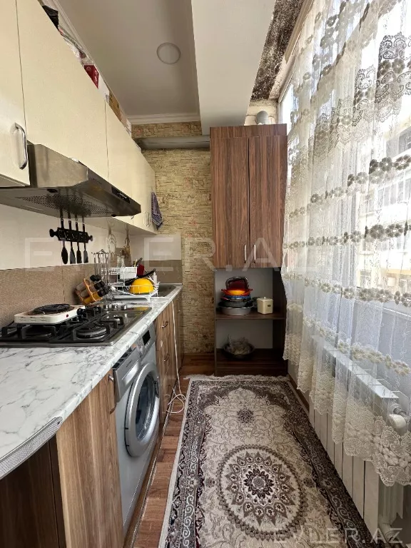 Satılır, yeni tikili