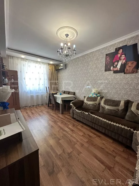 Satılır, yeni tikili
