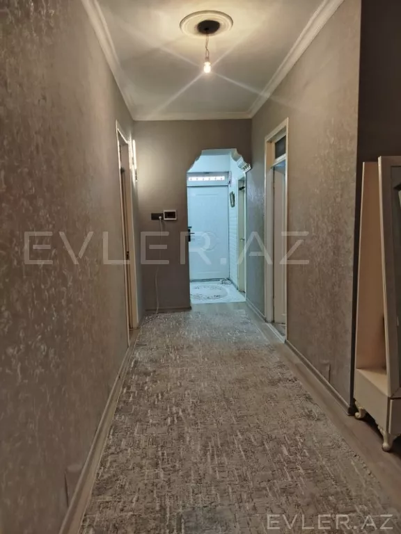 Satılır, həyət evi/villa