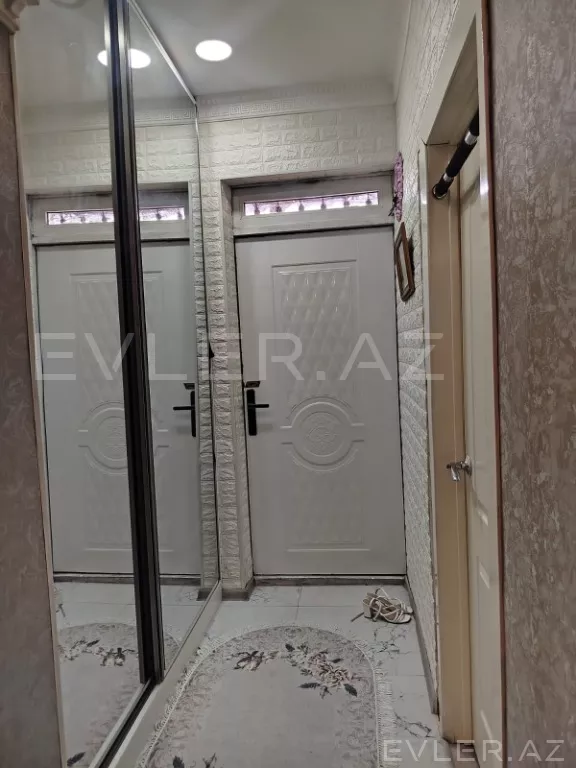 Satılır, həyət evi/villa