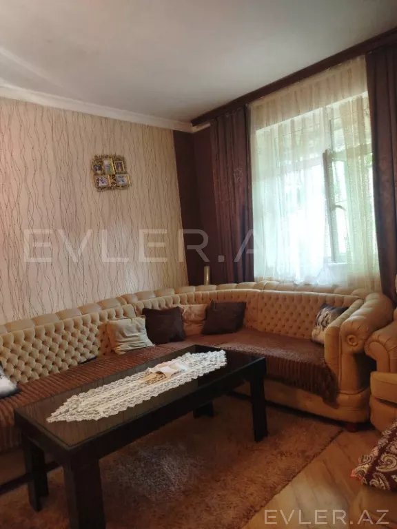 Satılır, həyət evi/villa