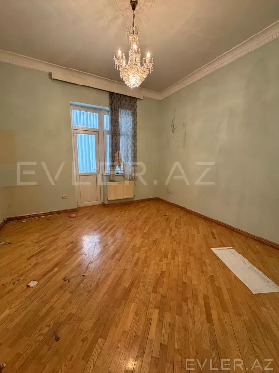 Satılır, yeni tikili