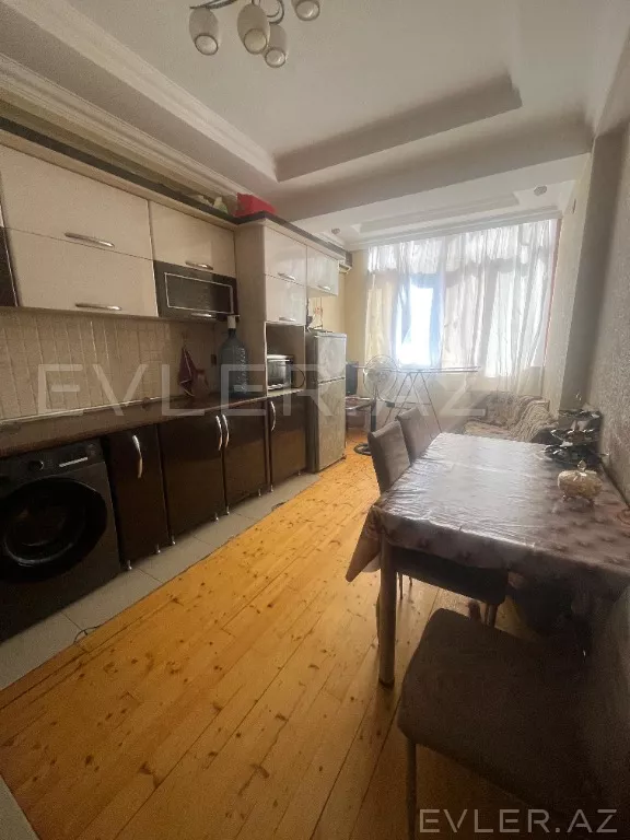 Satılır, yeni tikili