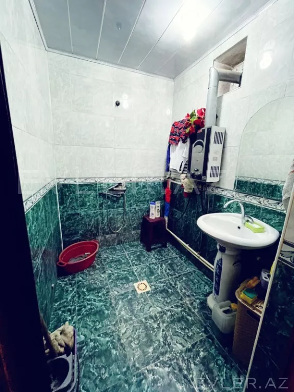 Satılır, həyət evi/villa