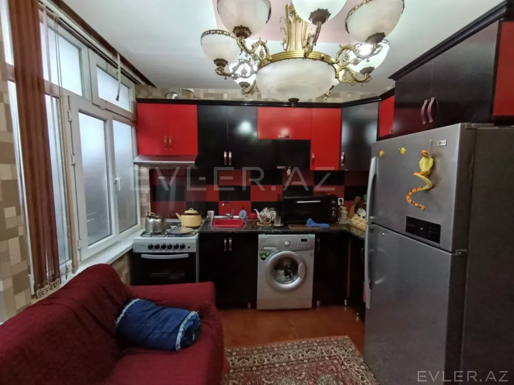 Satılır, həyət evi/villa