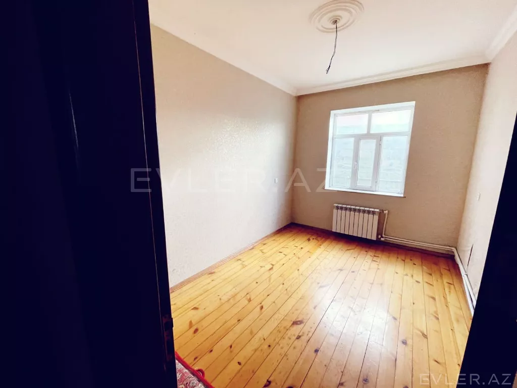 Satılır, həyət evi/villa