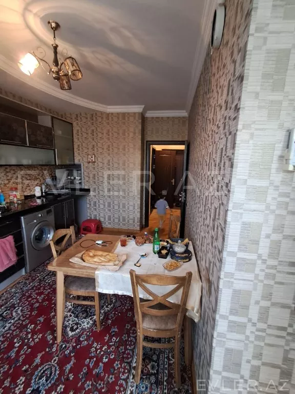 Satılır, yeni tikili