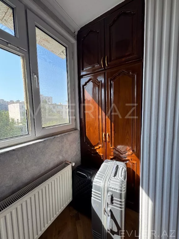 Satılır, köhnə tikili