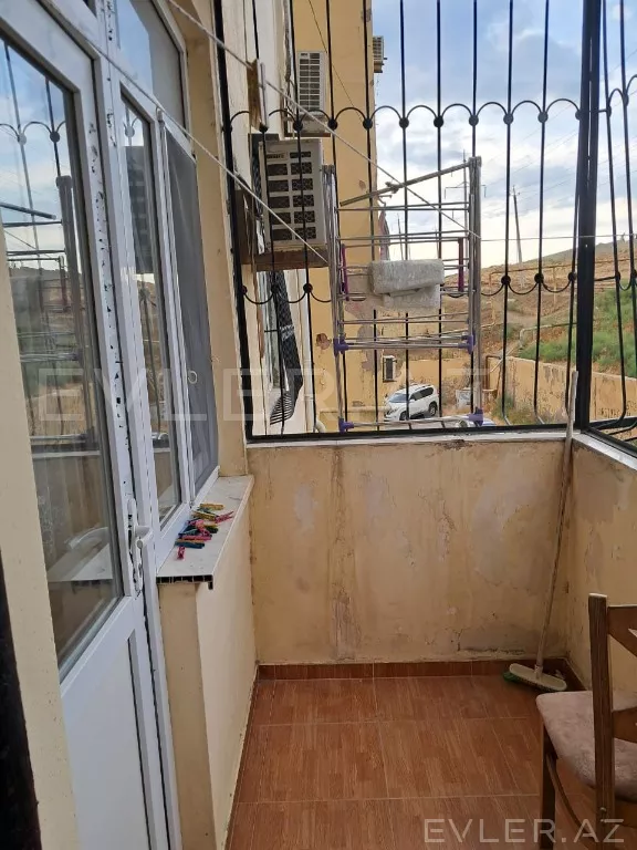 Satılır, yeni tikili