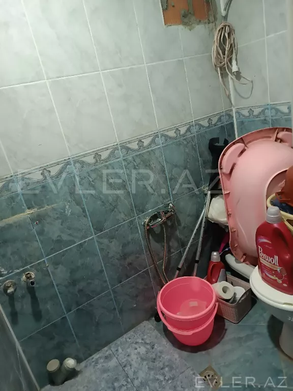 Satılır, yeni tikili