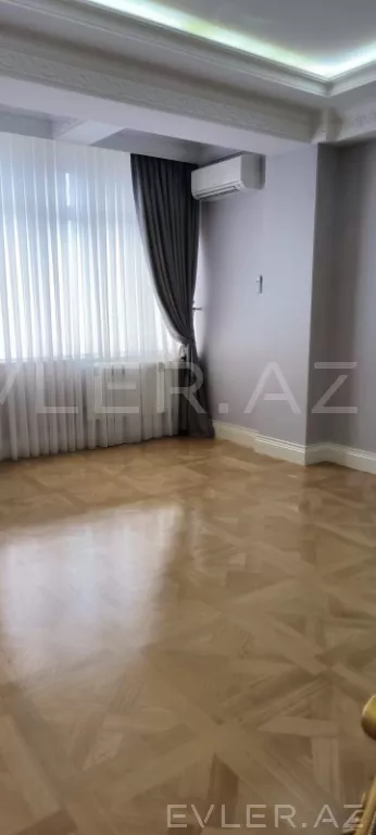 Satılır, yeni tikili