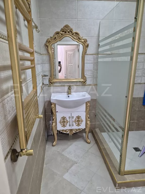 Satılır, yeni tikili