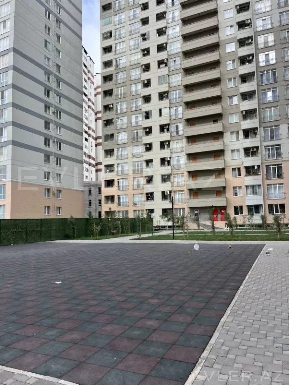 Satılır, yeni tikili
