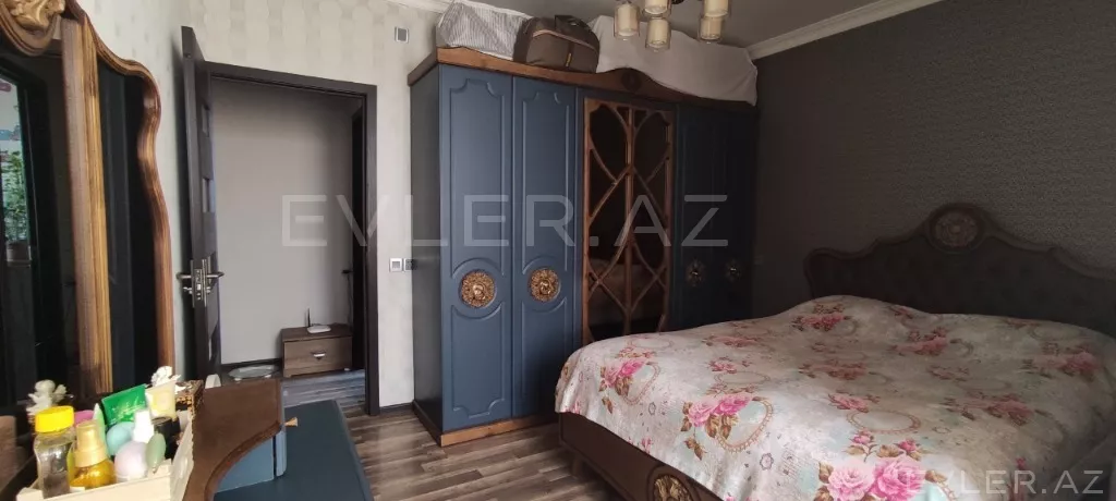 Satılır, köhnə tikili