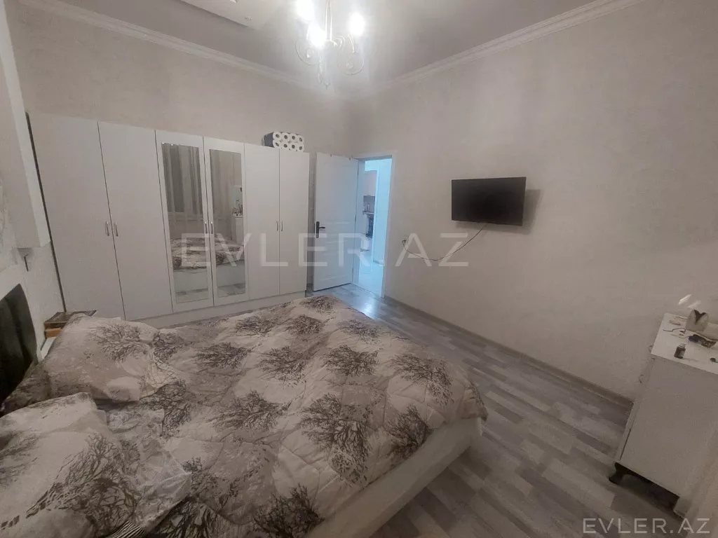Satılır, həyət evi/villa