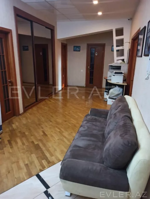 Satılır, yeni tikili