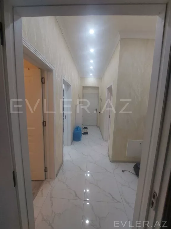 Satılır, həyət evi/villa