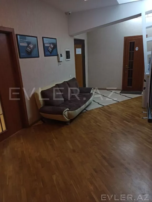 Satılır, yeni tikili