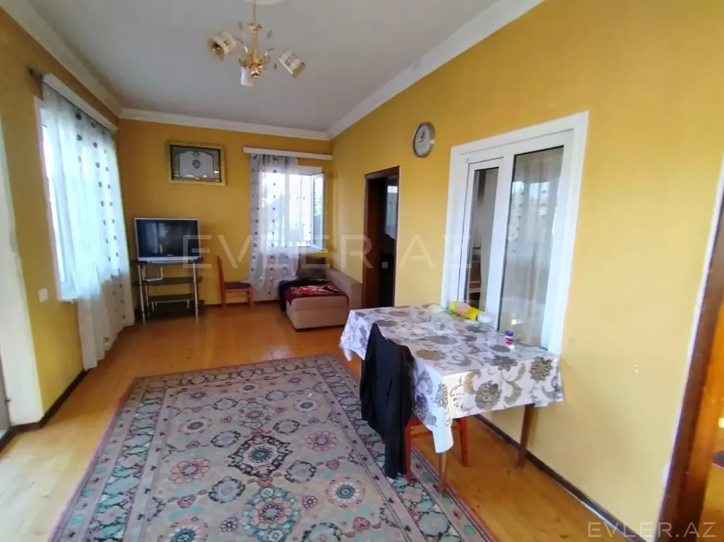 Satılır, həyət evi/villa