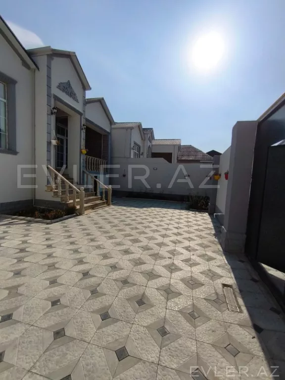 Satılır, həyət evi/villa