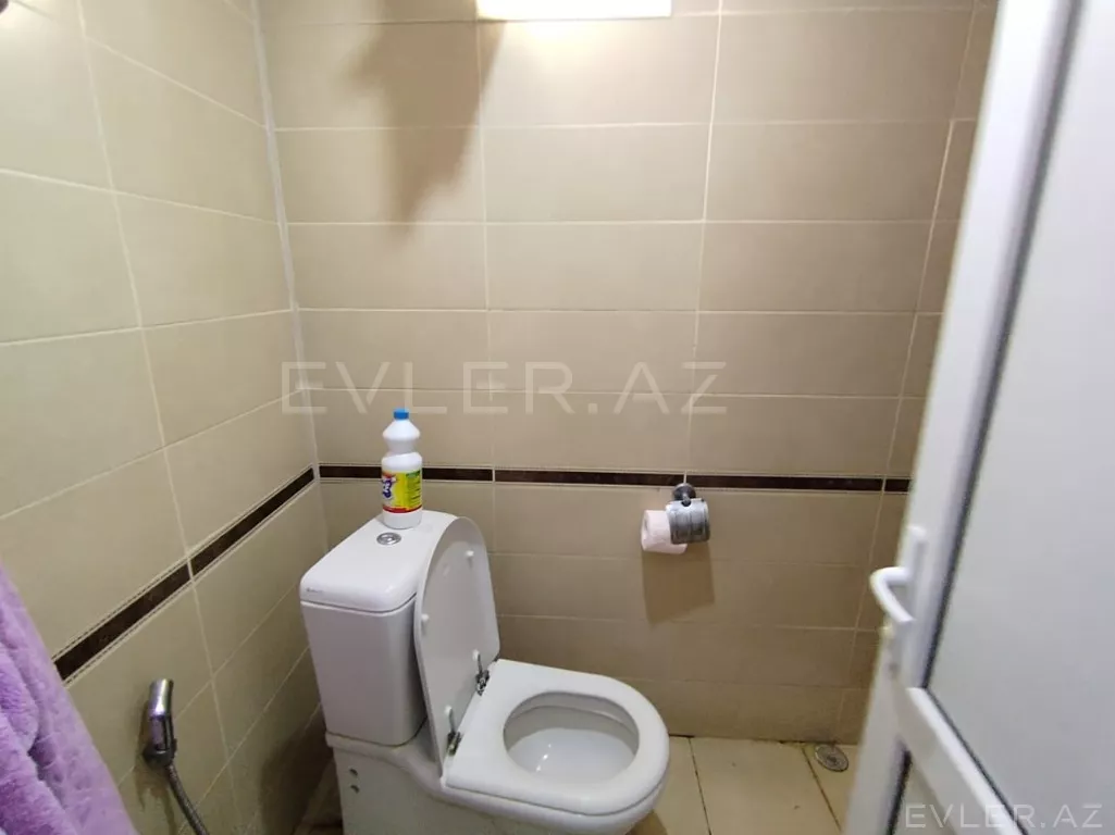 Satılır, həyət evi/villa