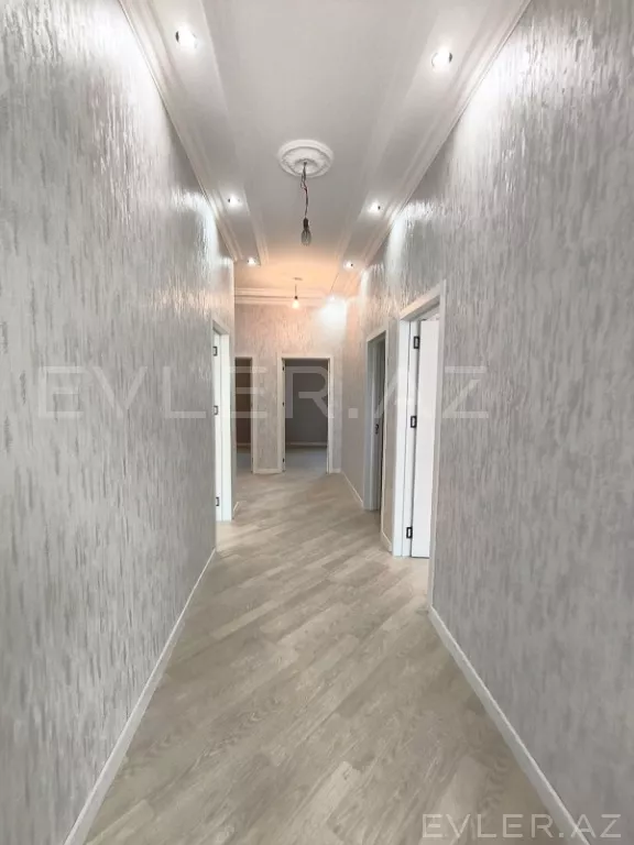 Satılır, həyət evi/villa