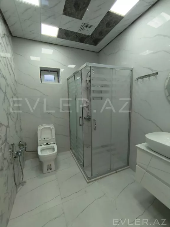 Satılır, həyət evi/villa