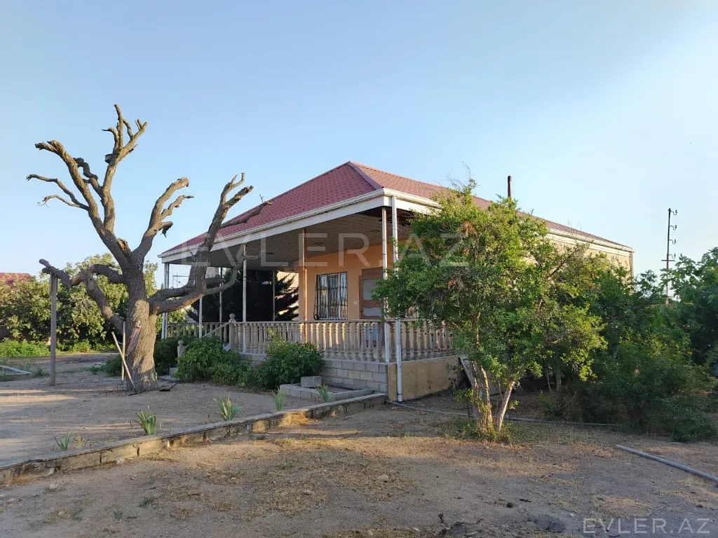 Satılır, həyət evi/villa