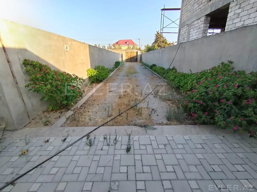 Satılır, həyət evi/villa