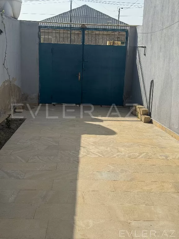 Satılır, həyət evi/villa