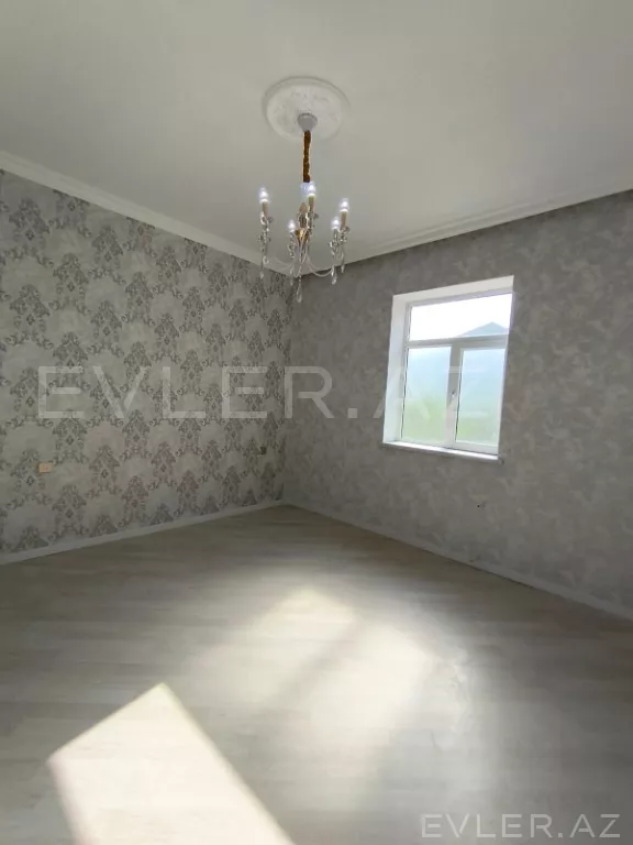 Satılır, həyət evi/villa