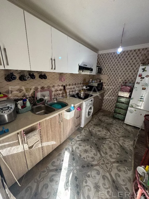 Satılır, həyət evi/villa