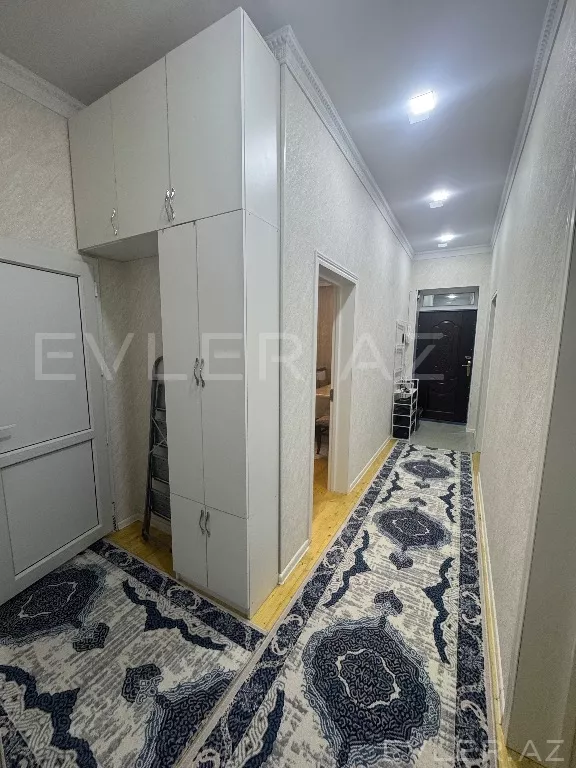 Satılır, həyət evi/villa