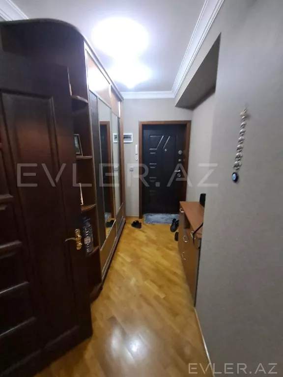 Satılır, yeni tikili